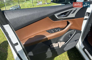 Внедорожник / Кроссовер Audi Q7 2019 в 