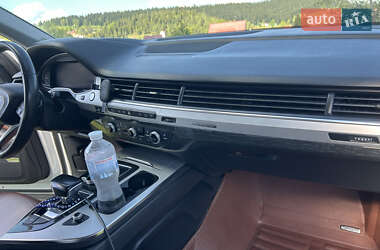 Внедорожник / Кроссовер Audi Q7 2019 в 