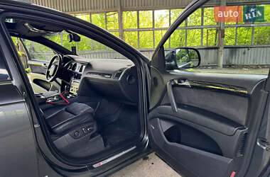 Внедорожник / Кроссовер Audi Q7 2011 в 