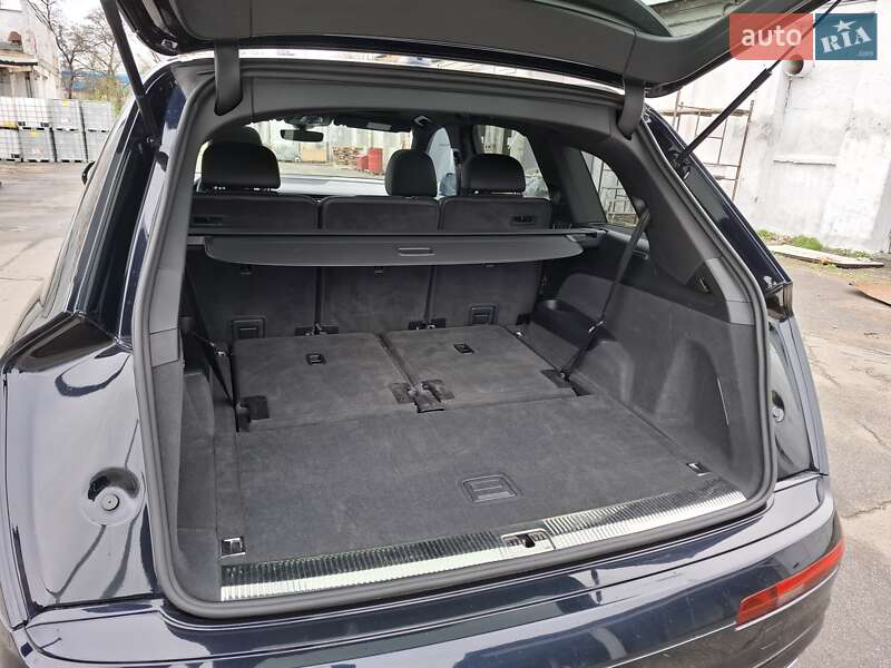 Внедорожник / Кроссовер Audi Q7 2016 в Киеве фото 13 Внедорожник / Кроссовер Audi Q7 2016 в Киеве