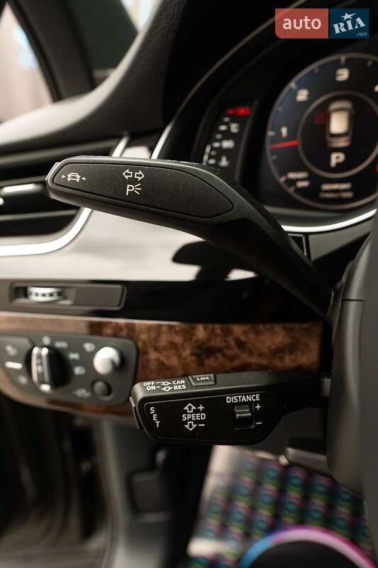 Позашляховик / Кросовер Audi Q7 2018 в Луцьку
