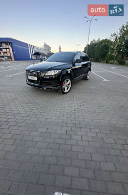 Позашляховик / Кросовер Audi Q7 2014 в 