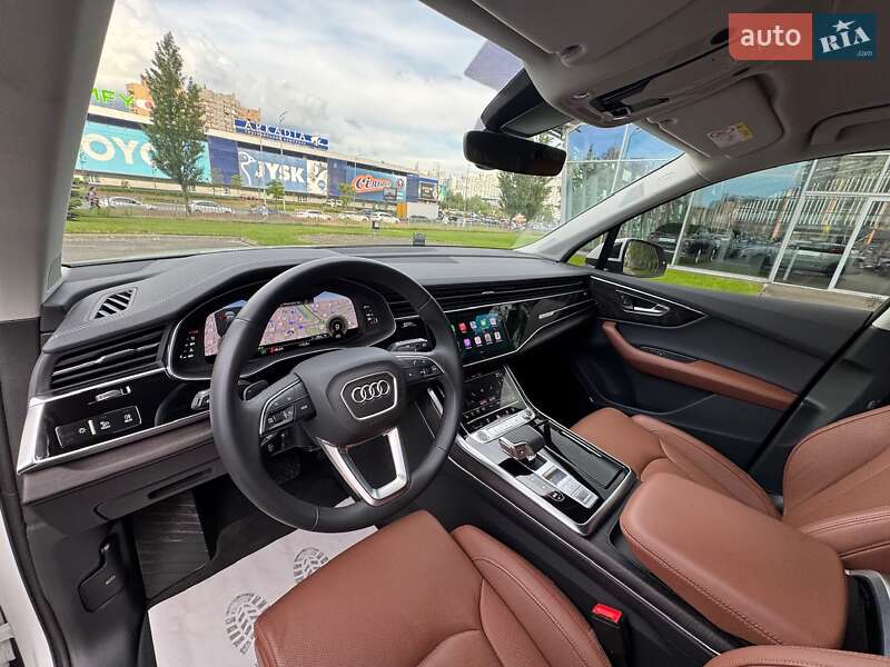 Внедорожник / Кроссовер Audi Q7 2023 в Киеве