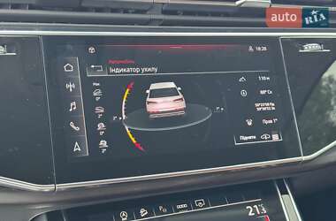 Внедорожник / Кроссовер Audi Q7 2023 в 