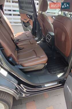 Позашляховик / Кросовер Audi Q7 2017 в 