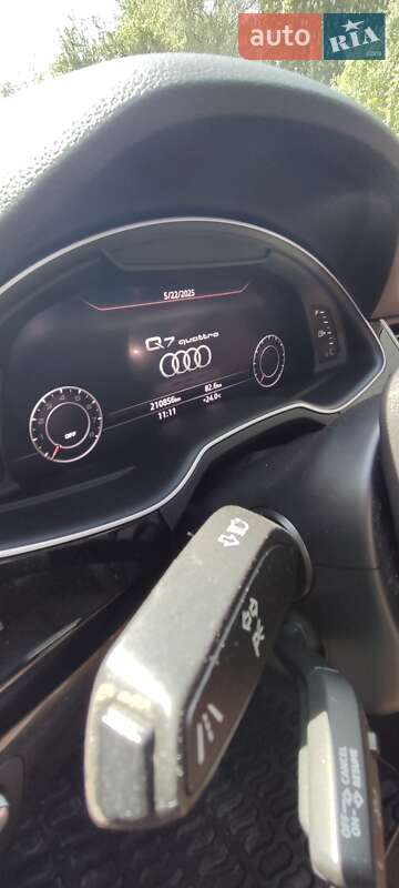 Внедорожник / Кроссовер Audi Q7 2017 в Житомире