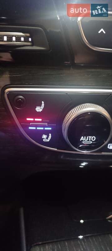 Внедорожник / Кроссовер Audi Q7 2017 в Житомире