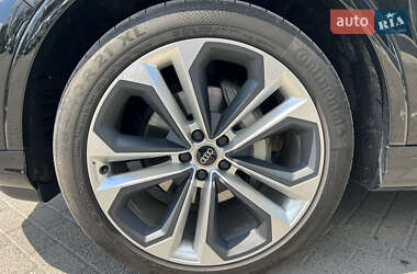 Внедорожник / Кроссовер Audi Q7 2023 в 