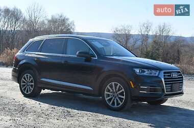 Внедорожник / Кроссовер Audi Q7 2018 в 