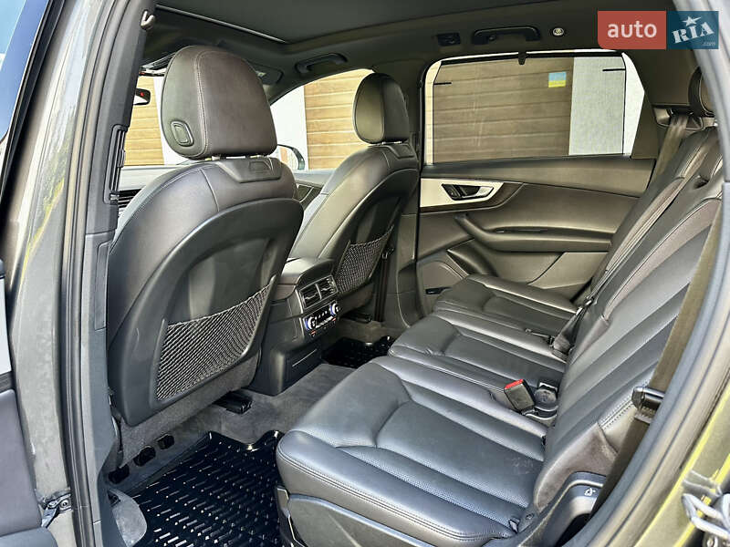 Внедорожник / Кроссовер Audi Q7 2016 в Ровно фото 35 Внедорожник / Кроссовер Audi Q7 2016 в Ровно