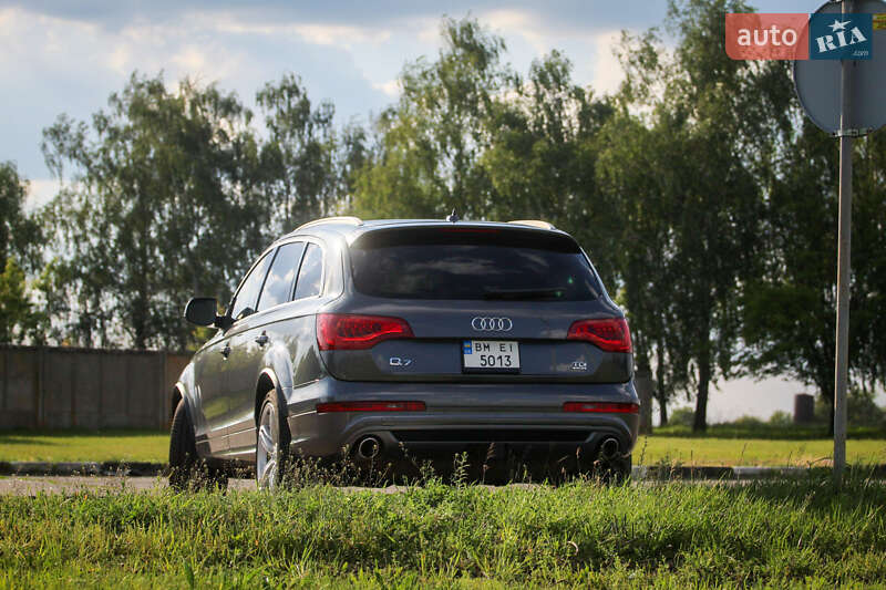 Внедорожник / Кроссовер Audi Q7 2011 в Сумах