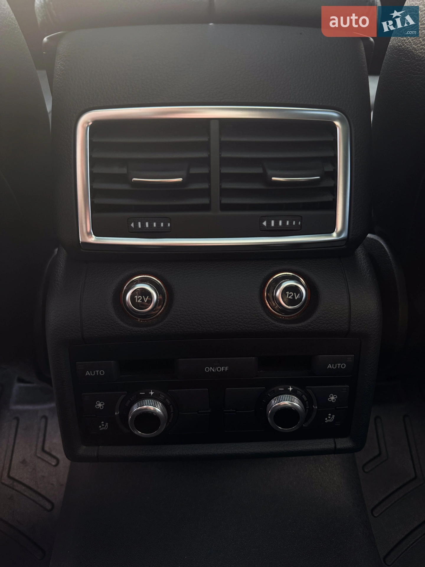 2011 Audi Q7 - мініатюра 13