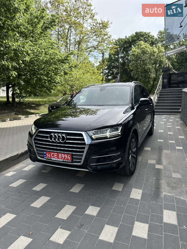 Внедорожник / Кроссовер Audi Q7 2017 в Тернополе