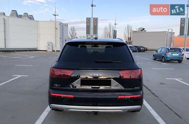 Внедорожник / Кроссовер Audi Q7 2019 в Киеве