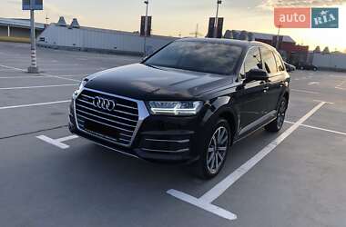 Внедорожник / Кроссовер Audi Q7 2019 в 