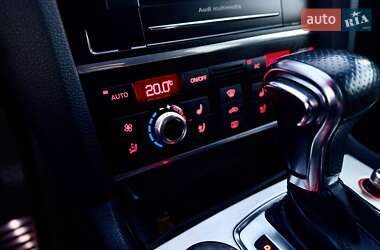 Внедорожник / Кроссовер Audi Q7 2012 в 