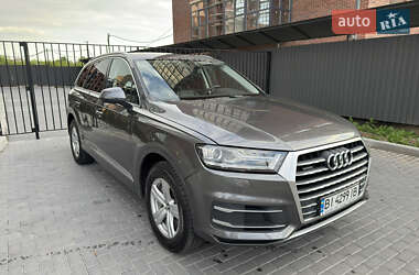 Внедорожник / Кроссовер Audi Q7 2018 в 