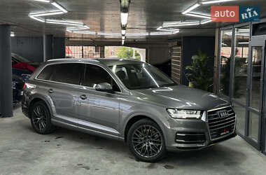 Внедорожник / Кроссовер Audi Q7 2015 в Одессе