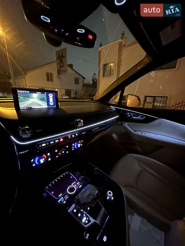 Позашляховик / Кросовер Audi Q7 2017 в Тернополі