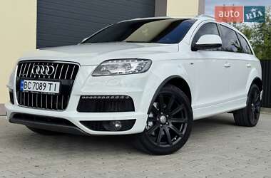 Внедорожник / Кроссовер Audi Q7 2012 в 