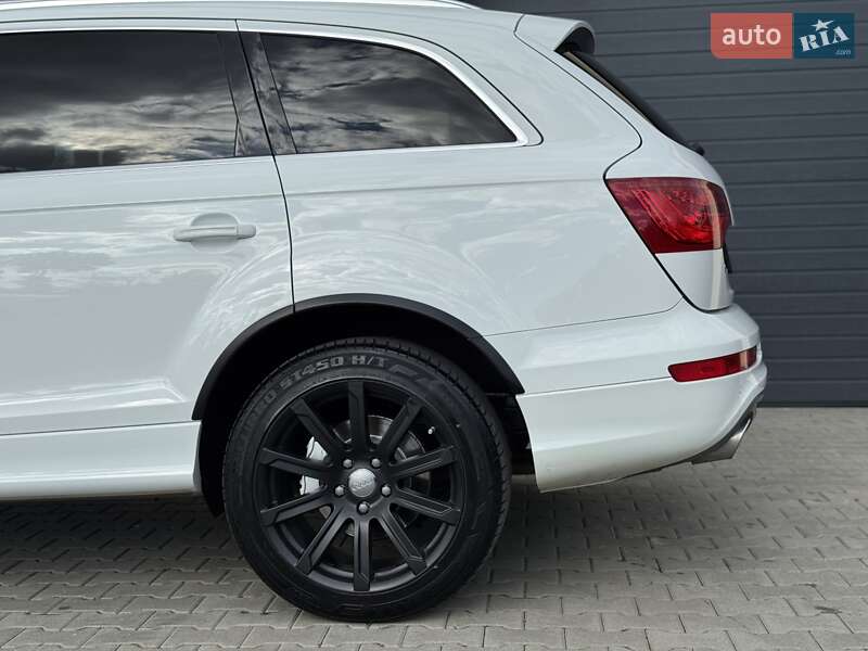 Внедорожник / Кроссовер Audi Q7 2012 в Стрые