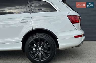 Внедорожник / Кроссовер Audi Q7 2012 в 