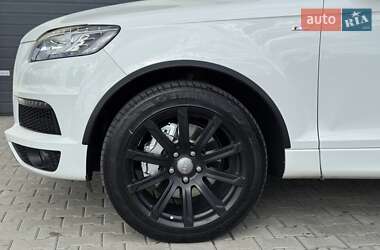Внедорожник / Кроссовер Audi Q7 2012 в 