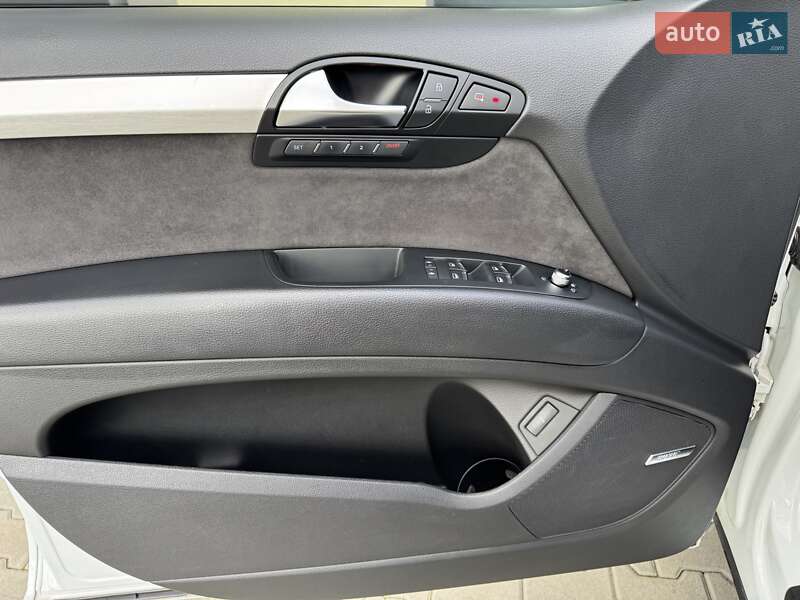 Внедорожник / Кроссовер Audi Q7 2012 в Стрые