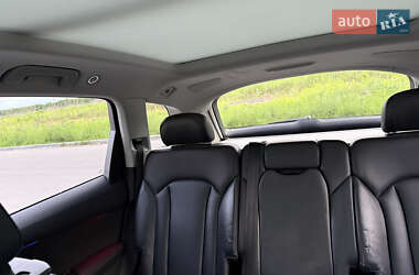 Позашляховик / Кросовер Audi Q7 2016 в 