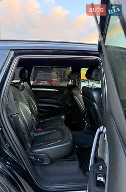 Внедорожник / Кроссовер Audi Q7 2006 в 