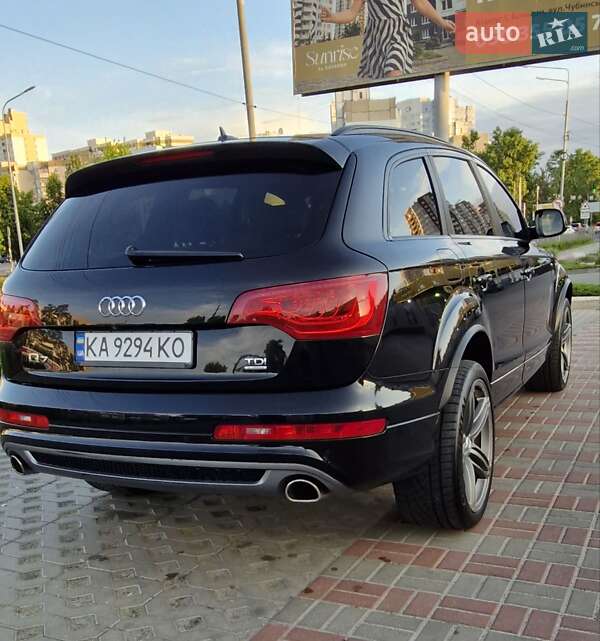 Внедорожник / Кроссовер Audi Q7 2015 в Броварах