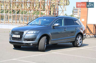 Позашляховик / Кросовер Audi Q7 2014 в 