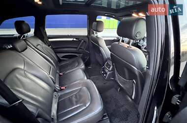 Внедорожник / Кроссовер Audi Q7 2010 в 