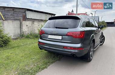 Внедорожник / Кроссовер Audi Q7 2009 в 