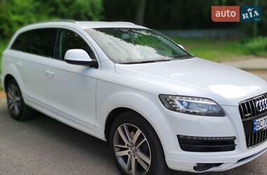 Позашляховик / Кросовер Audi Q7 2011 в 