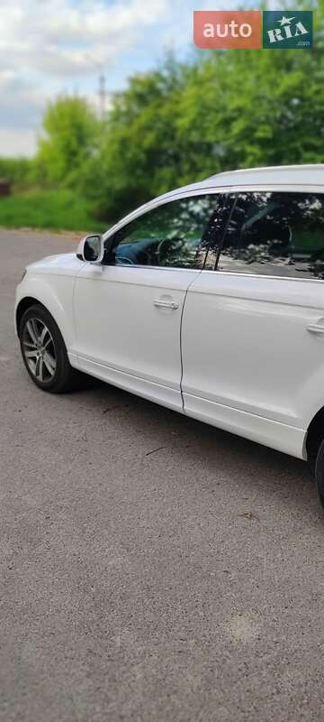 Позашляховик / Кросовер Audi Q7 2011 в Львові