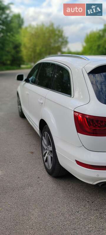 Позашляховик / Кросовер Audi Q7 2011 в Львові
