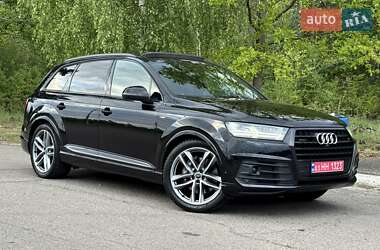 Внедорожник / Кроссовер Audi Q7 2019 в 