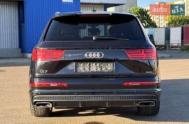 Внедорожник / Кроссовер Audi Q7 2019 в 