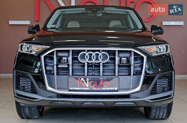 Внедорожник / Кроссовер Audi Q7 2020 в 