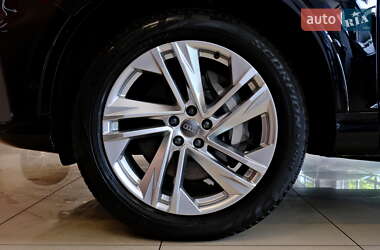 Внедорожник / Кроссовер Audi Q7 2020 в 