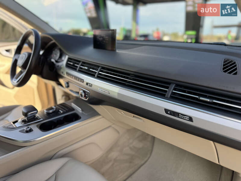 Внедорожник / Кроссовер Audi Q7 2018 в Николаеве