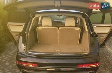Позашляховик / Кросовер Audi Q7 2013 в Львові