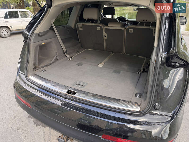 Позашляховик / Кросовер Audi Q7 2006 в Шепетівці