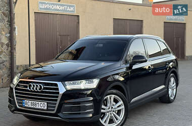 Внедорожник / Кроссовер Audi Q7 2015 в Владимире