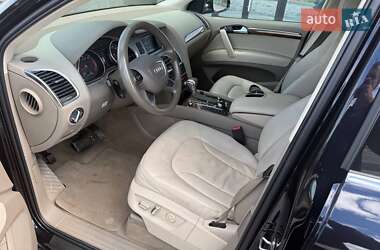 Внедорожник / Кроссовер Audi Q7 2014 в 