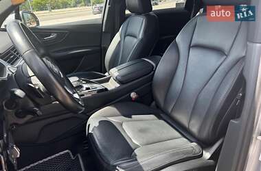 Внедорожник / Кроссовер Audi Q7 2019 в 