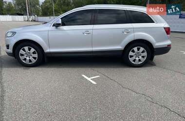 Внедорожник / Кроссовер Audi Q7 2012 в 