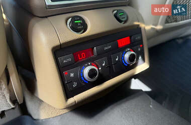 Внедорожник / Кроссовер Audi Q7 2011 в 