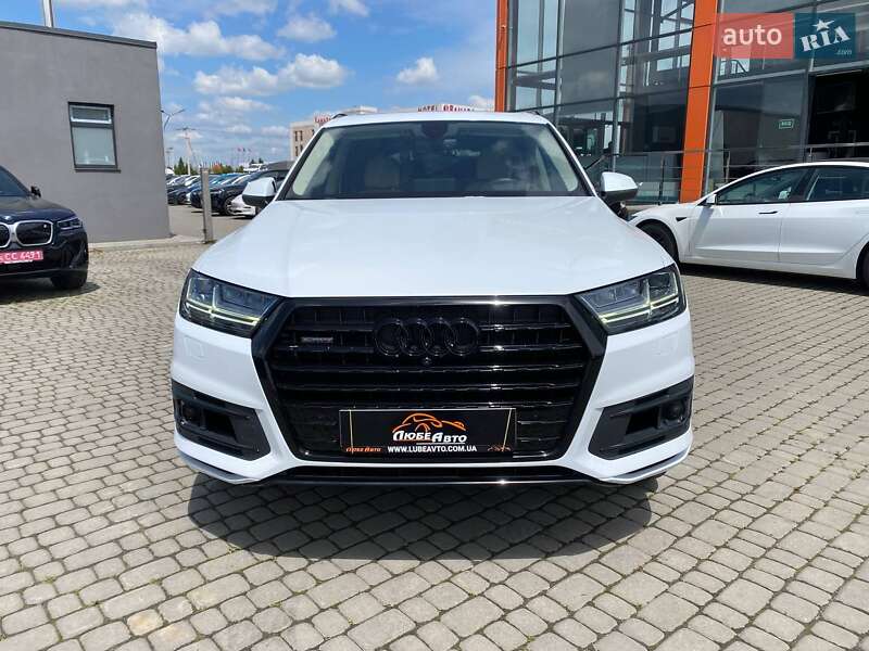 Внедорожник / Кроссовер Audi Q7 2017 в Львове